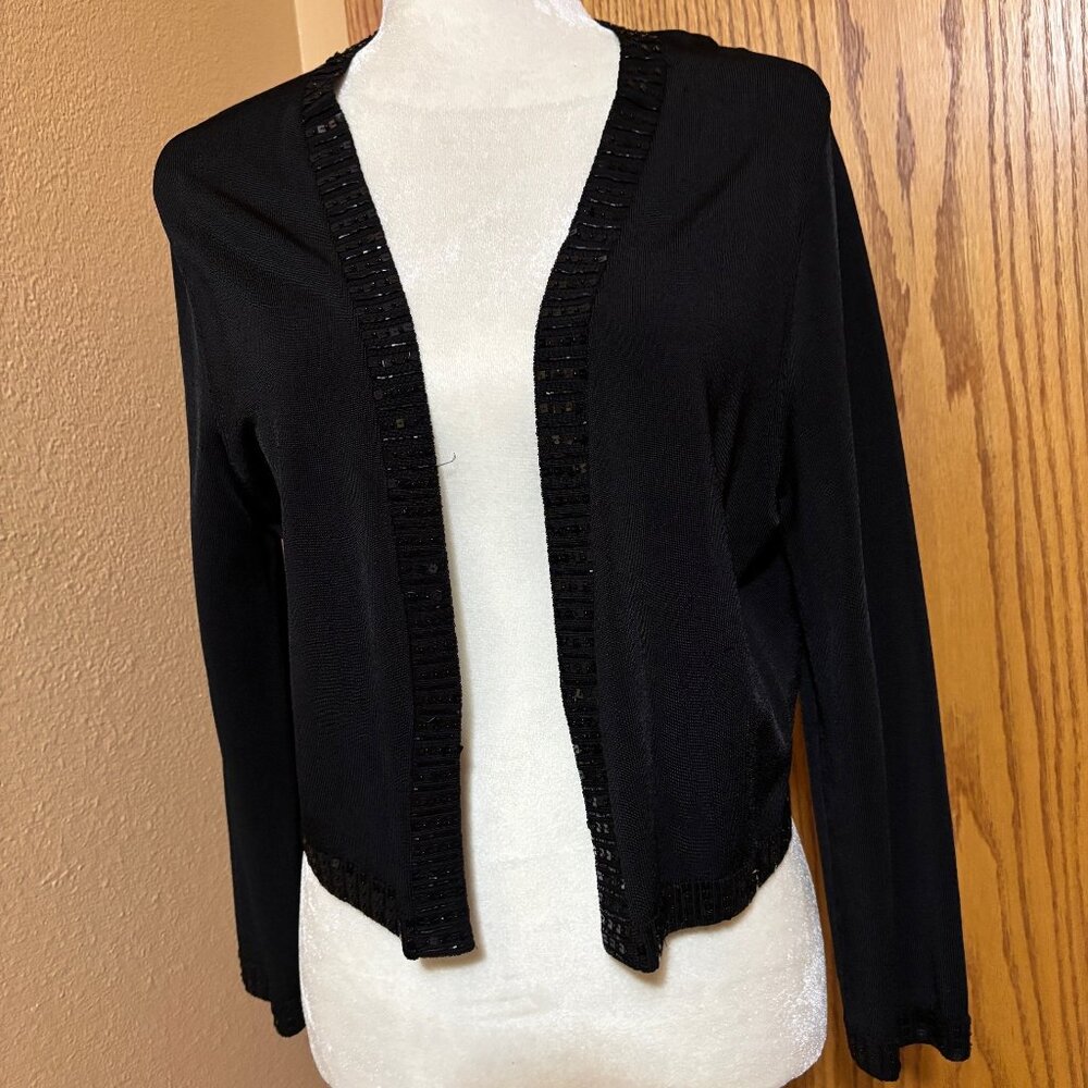 Carmen Marc Valvo Collection NWOT Ladies Sequin Trimmed Open Front Shrug Large